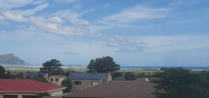 3 Bedroom Property for Sale in Kleinmond Western Cape